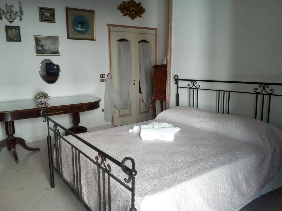 Bed and Breakfast Gran Relais De Charme A.Rosbenmar Nápoles Exterior foto